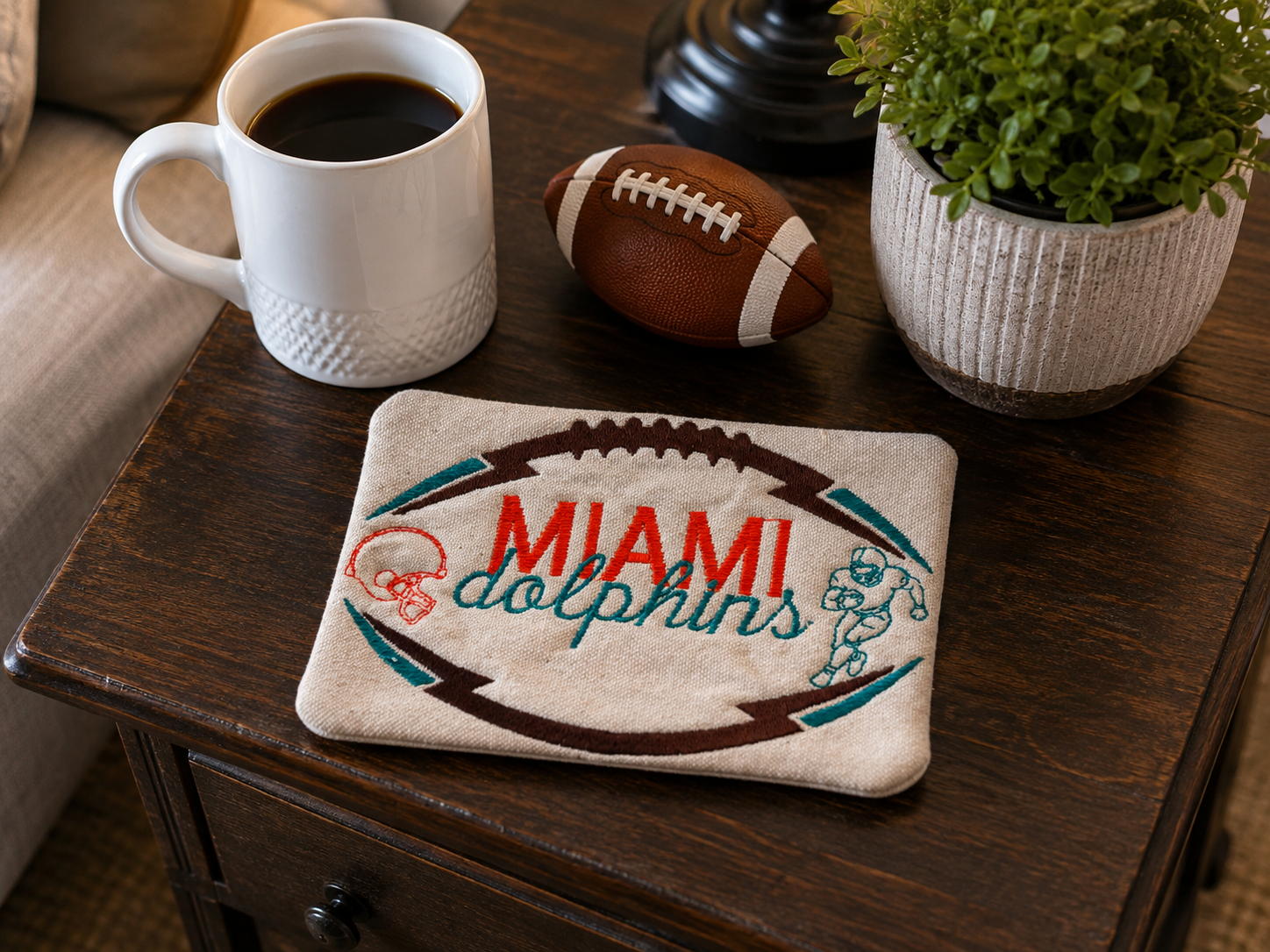 ITH MIAMI DOLPHINS MUG RUG 5X7 